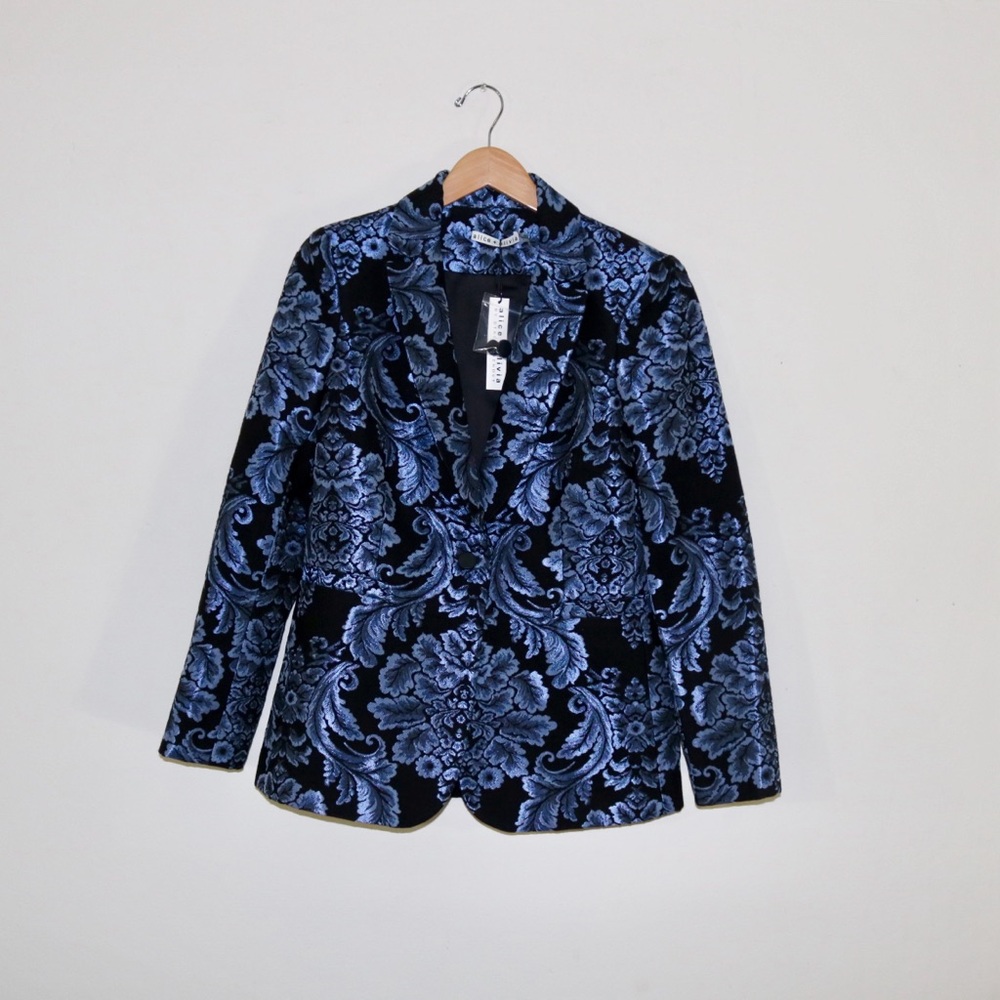 Alice + Olivia Metallic Notch Collar Bristol Fitted Blazer - Picture 4 of 15